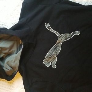 Puma boys large 14/16 short sleeve hooded sweatshirt